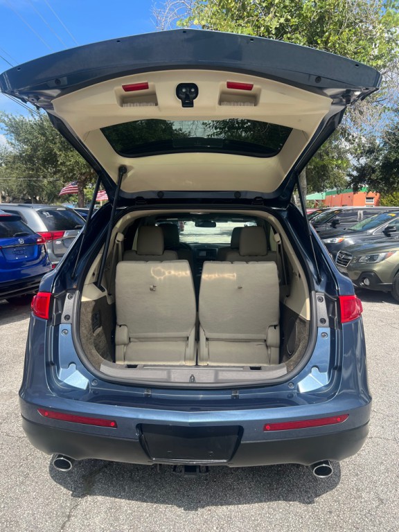2018 Lincoln MKT Image 10