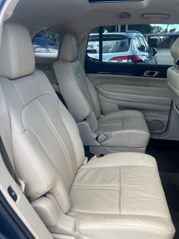 2018 Lincoln MKT Image 21