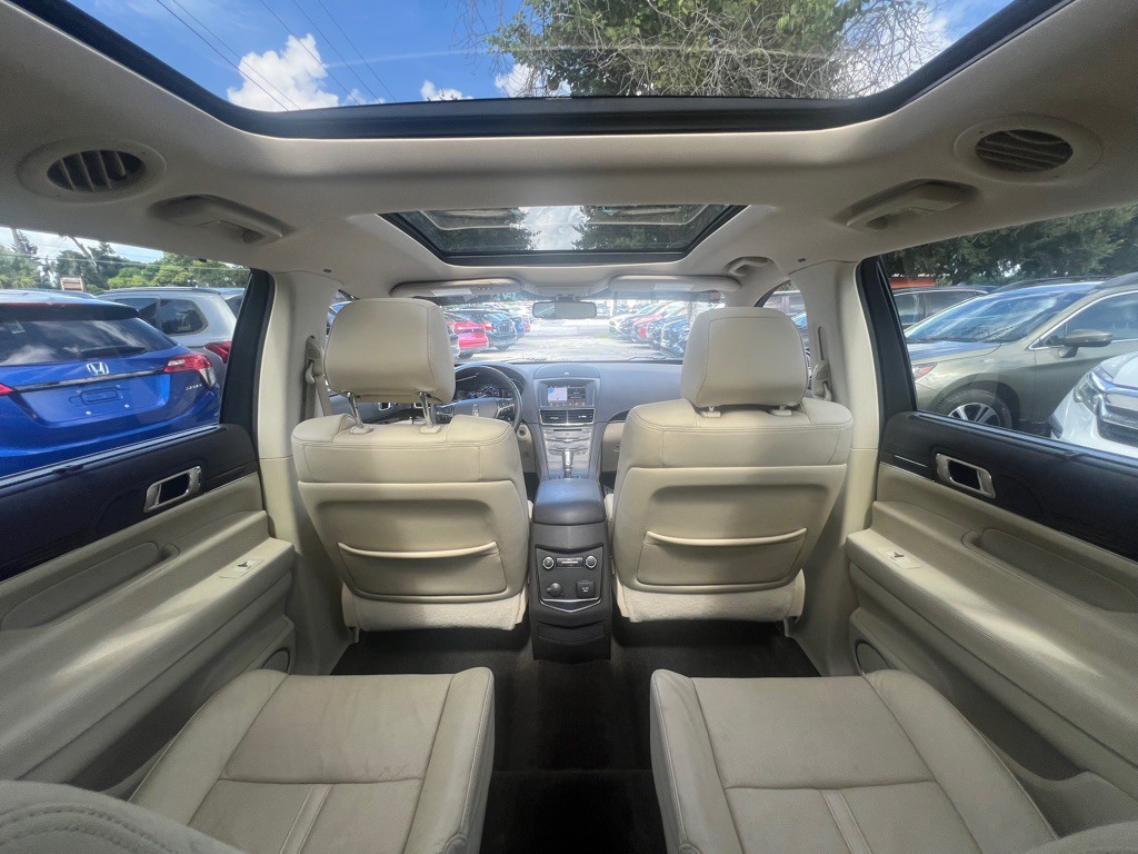 2018 Lincoln MKT Image 29
