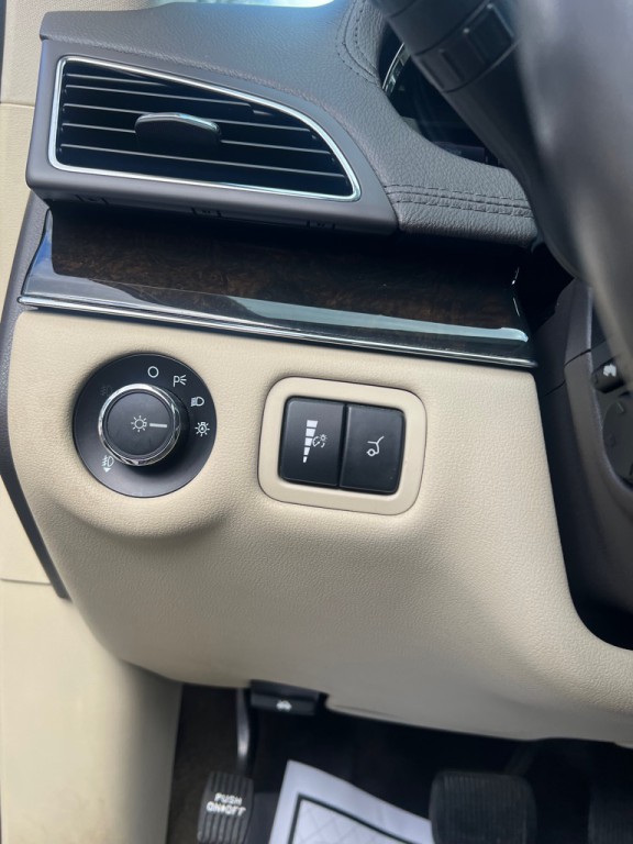 2018 Lincoln MKT Image 34