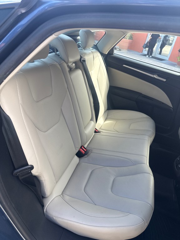 2018 Ford Fusion Image 10