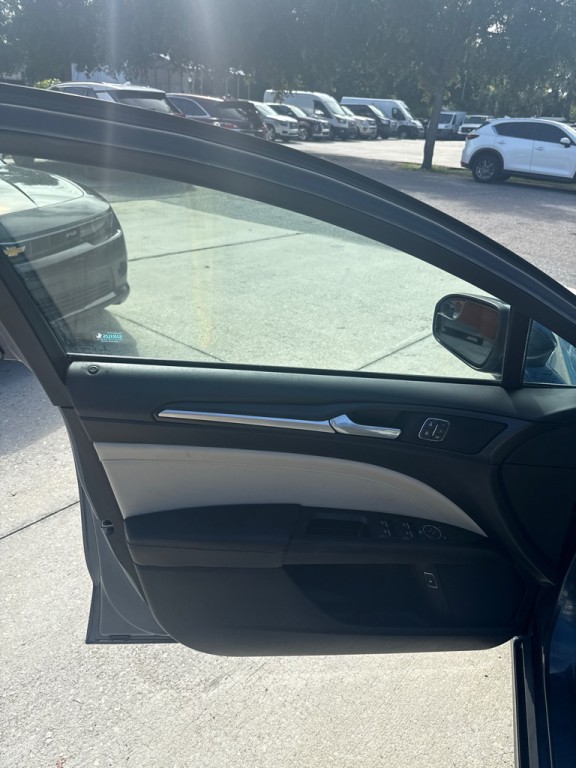 2018 Ford Fusion Image 22
