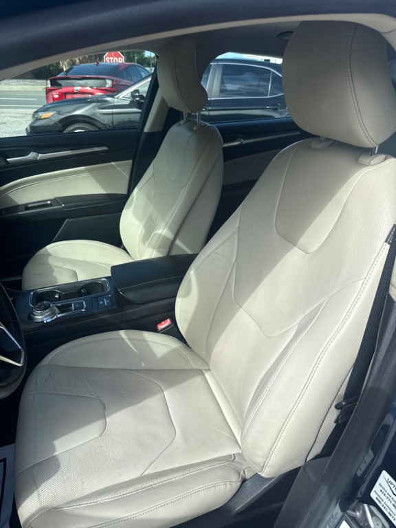 2018 Ford Fusion Image 23