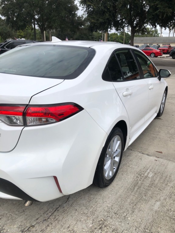 2020 Toyota Corolla Image 17