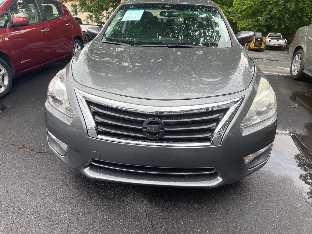 2015 Nissan Altima Image 3