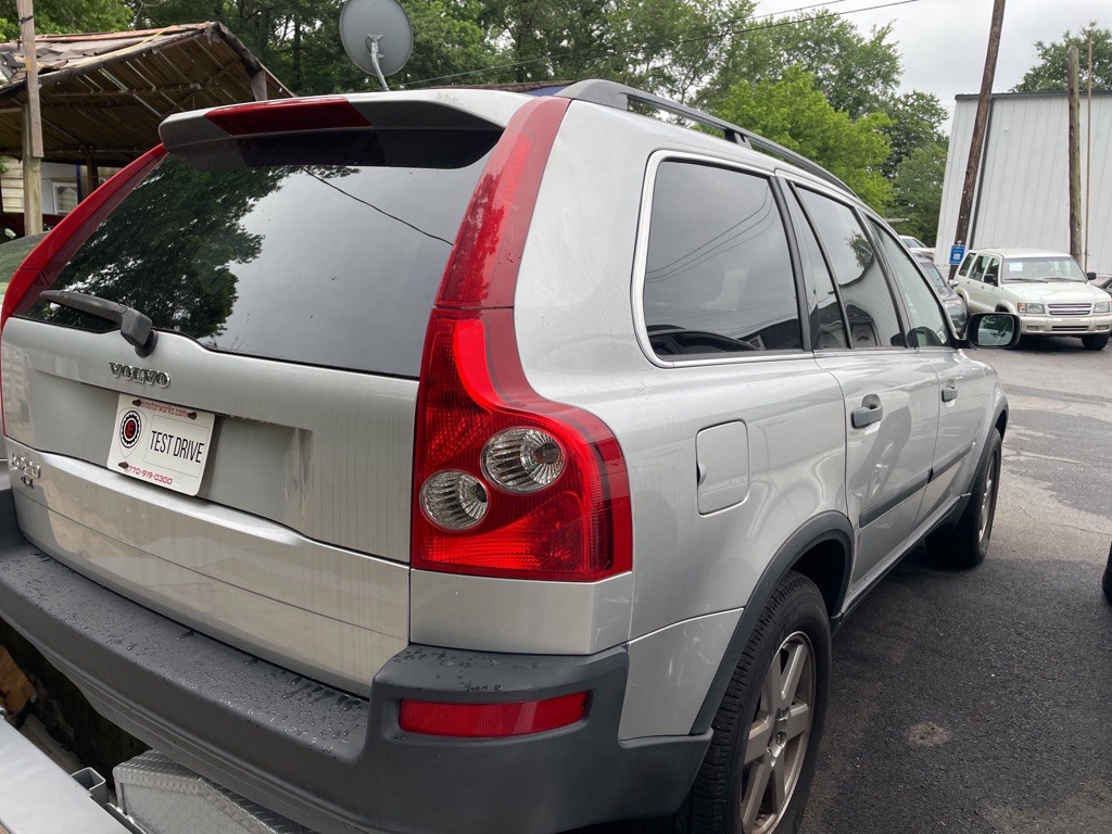 2005 Volvo XC90 Image 4