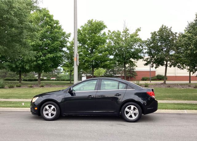 2013 Chevrolet Cruze Image 6