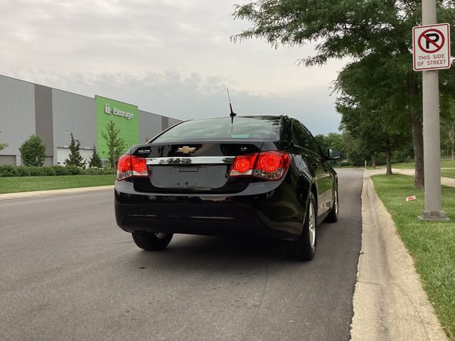 2013 Chevrolet Cruze Image 8
