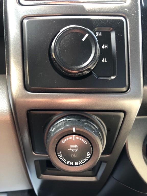 2018 Ford F-150 Image 32