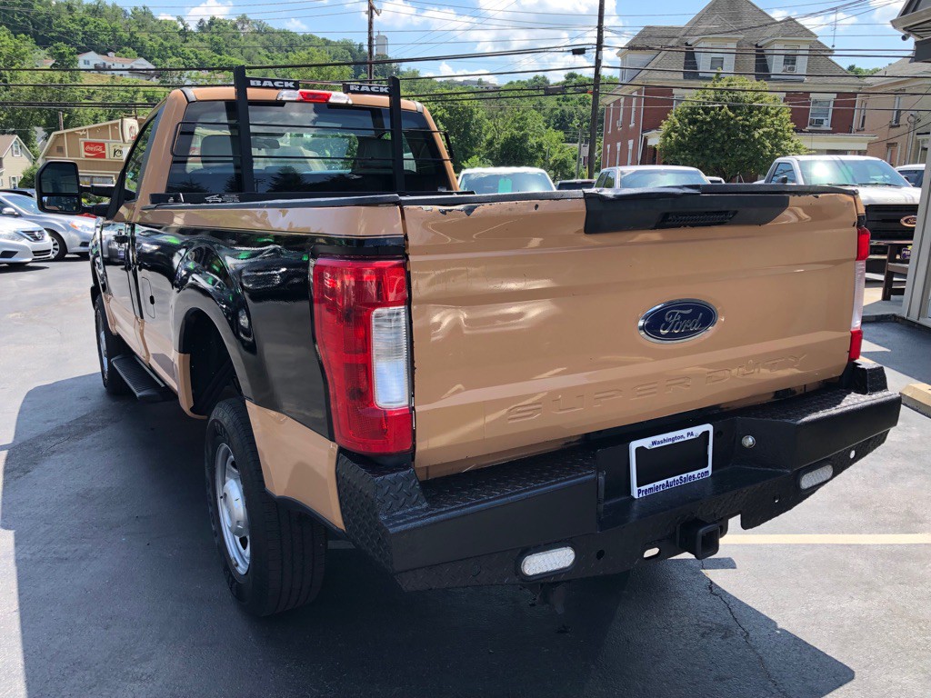 2017 Ford F-250 Image 3