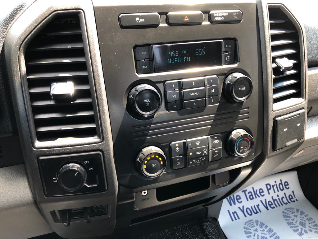 2017 Ford F-250 Image 24