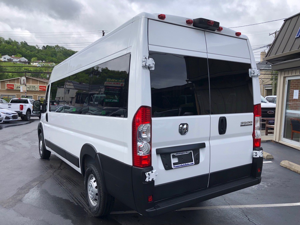 2023 RAM Promaster Image 3