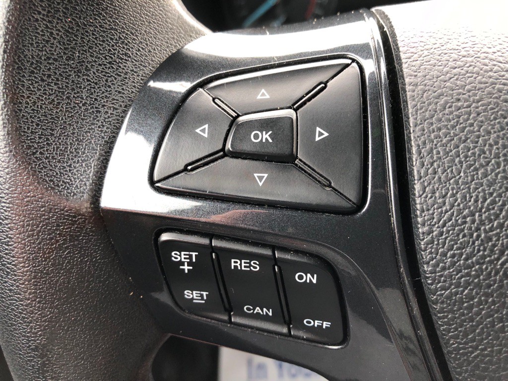 2019 Ford Explorer Image 29
