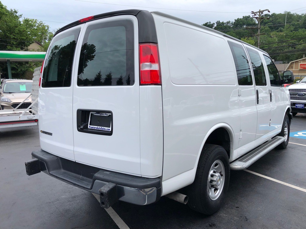 2023 Chevrolet Express Image 5