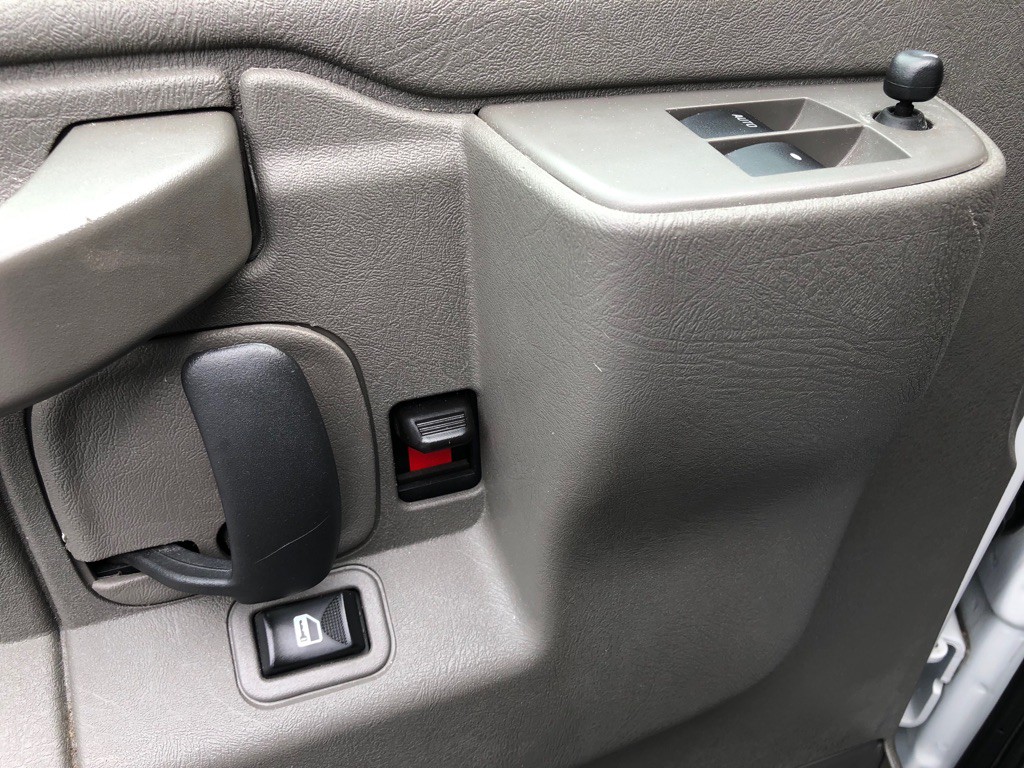 2023 Chevrolet Express Image 15