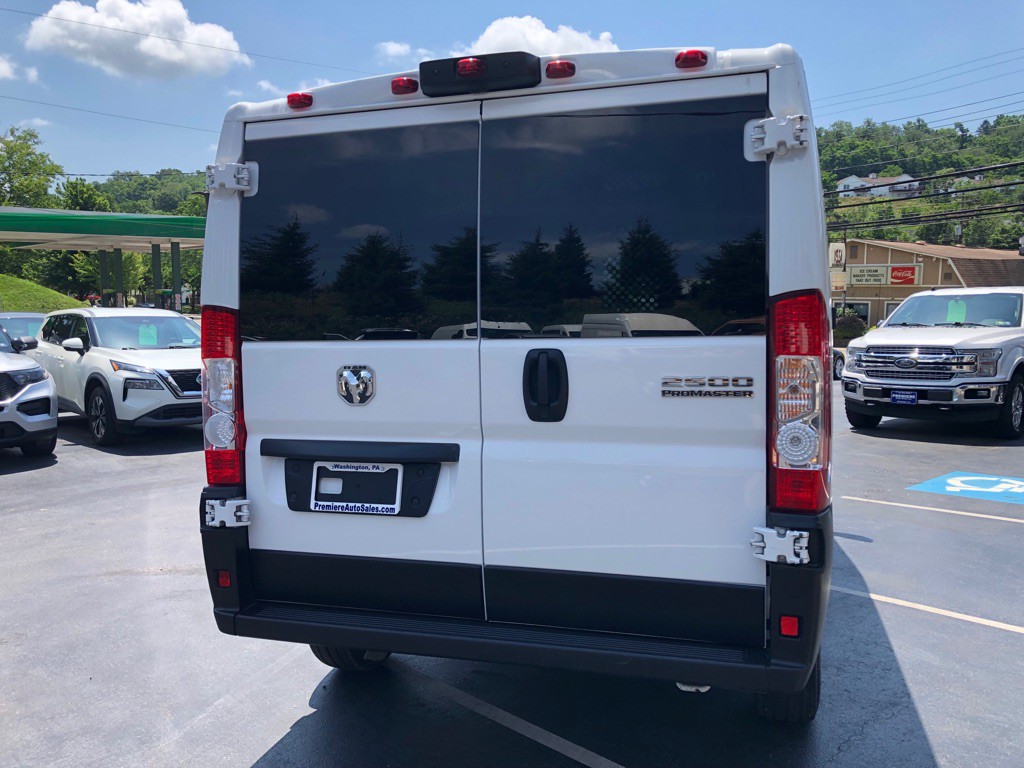 2023 RAM Promaster Image 4