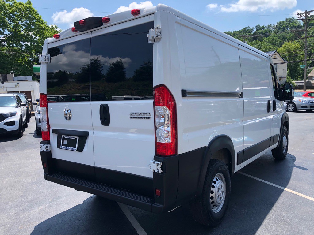 2023 RAM Promaster Image 5