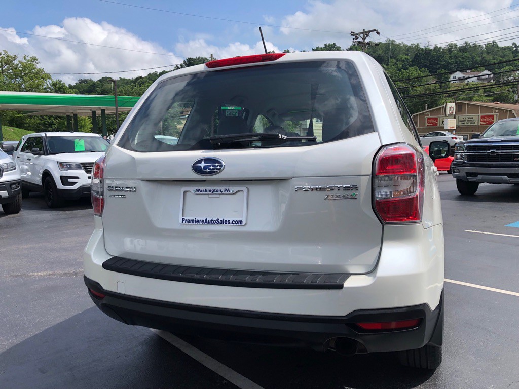 2014 Subaru Forester Image 4