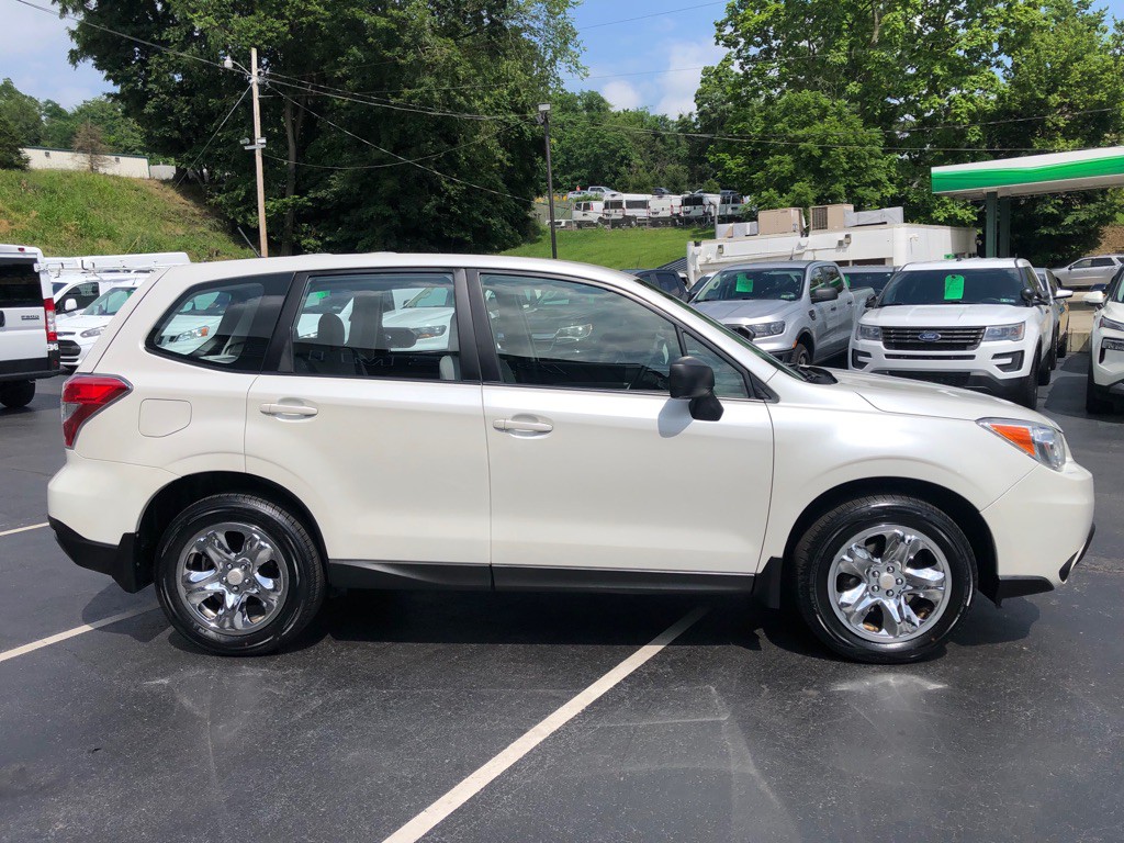 2014 Subaru Forester Image 6