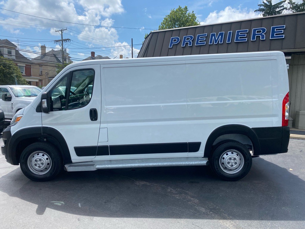 2023 RAM Promaster Image 2