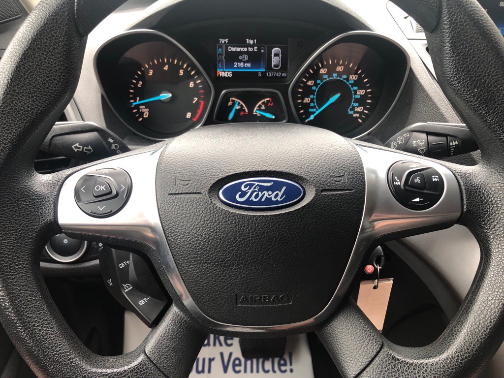 2016 Ford Escape Image 28
