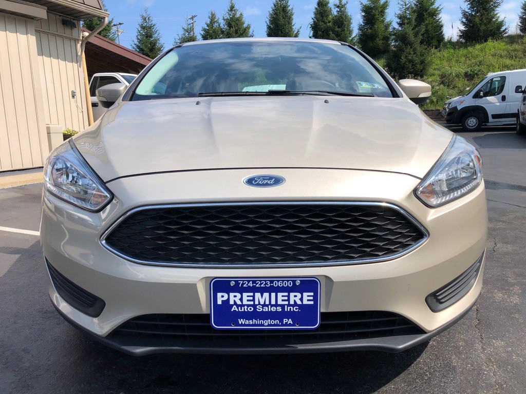 2017 Ford Focus Image 8