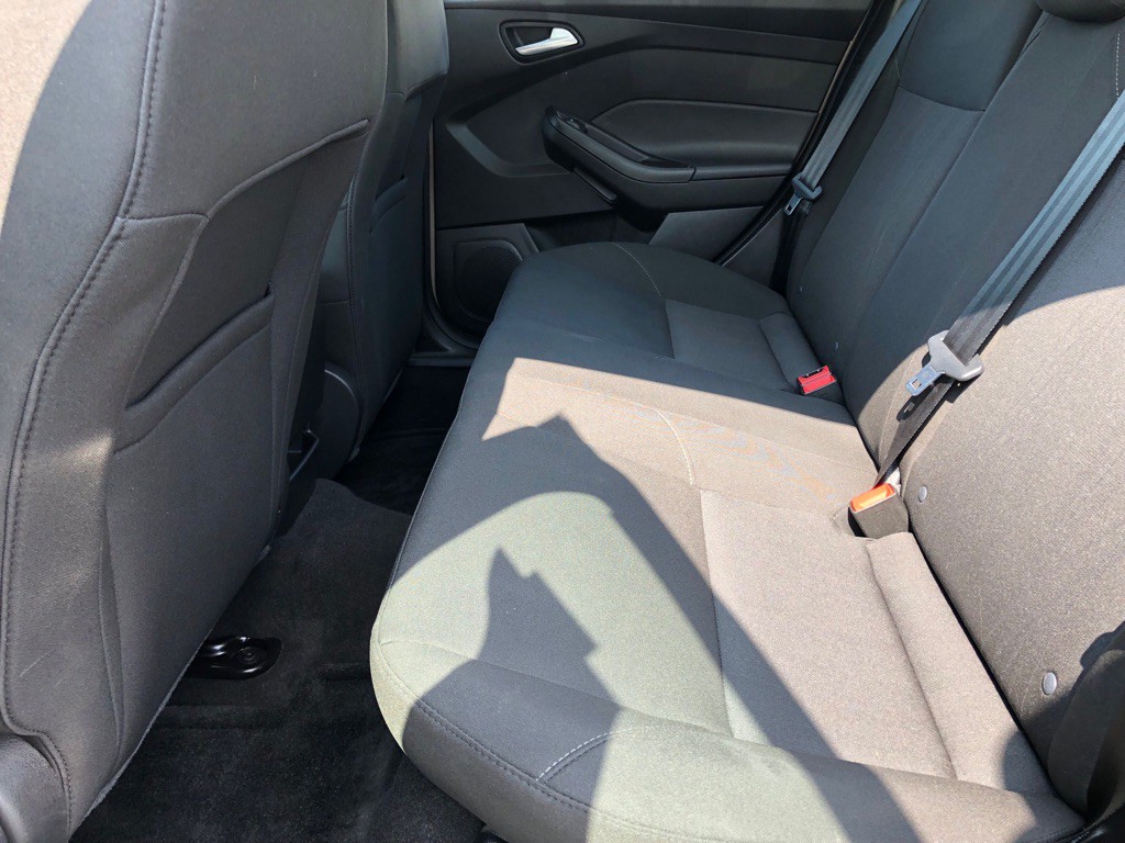 2017 Ford Focus Image 18