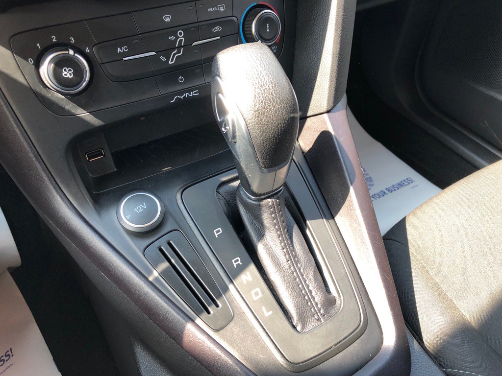 2017 Ford Focus Image 23