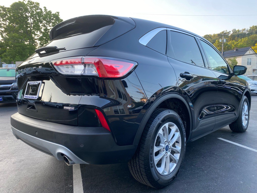 2021 Ford Escape Image 5