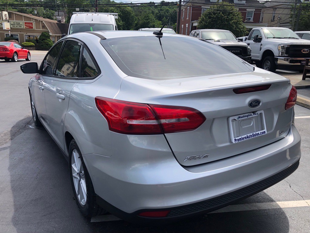 2015 Ford Focus Image 3