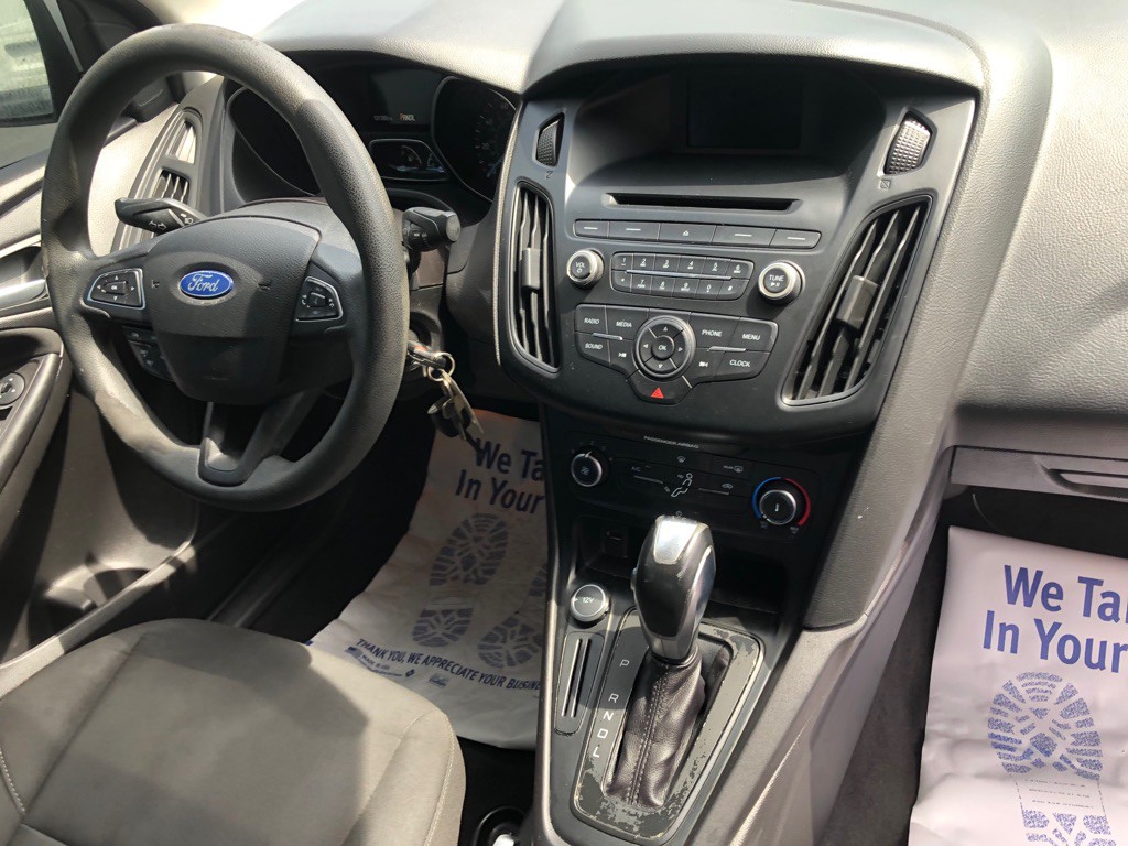 2015 Ford Focus Image 22