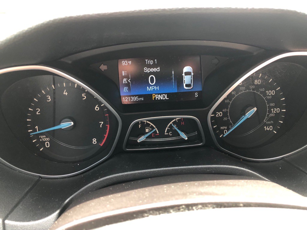 2015 Ford Focus Image 30