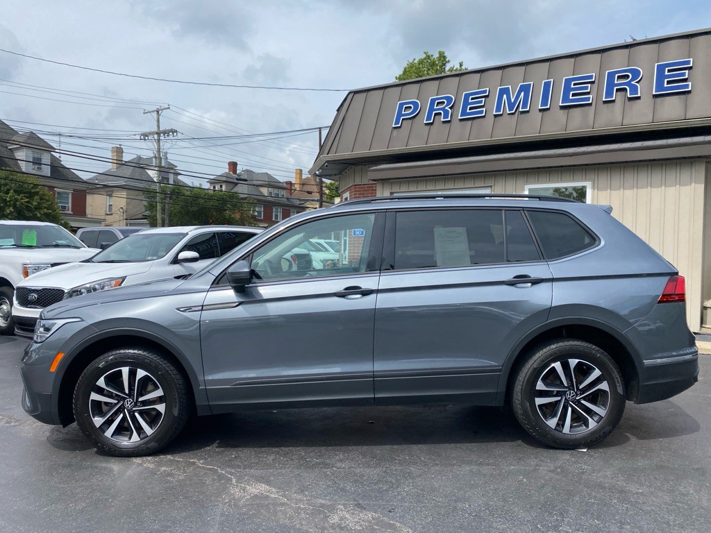 2023 Volkswagen Tiguan Image 2