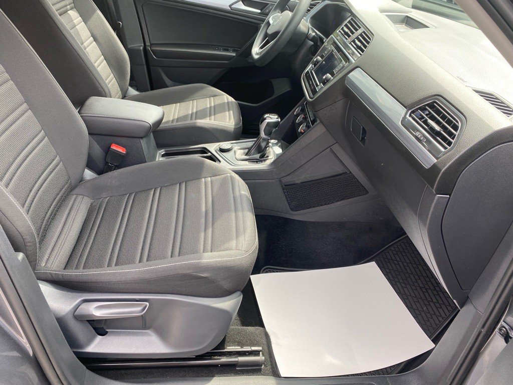 2023 Volkswagen Tiguan Image 23