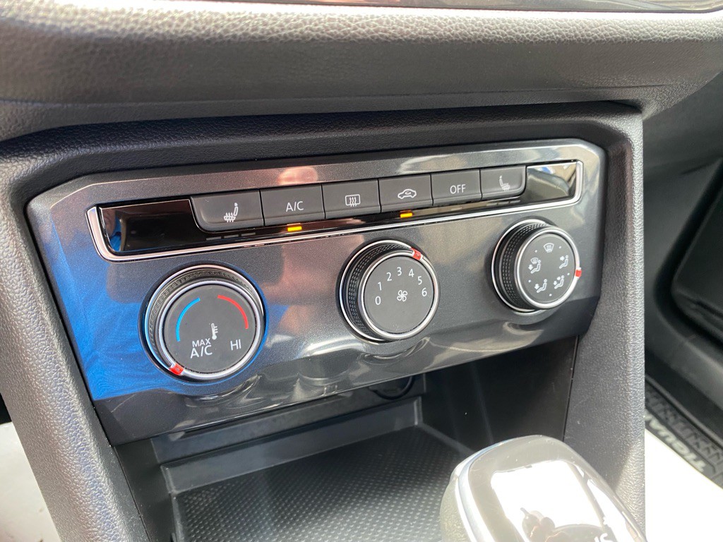 2023 Volkswagen Tiguan Image 25
