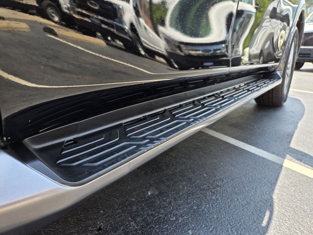 2020 Nissan Armada Image 15