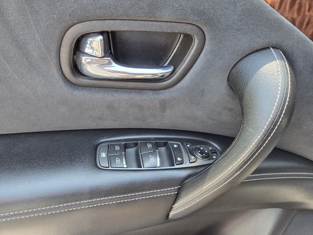 2020 Nissan Armada Image 18