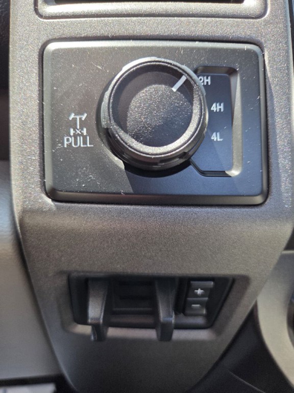 2017 Ford F-250 Image 28