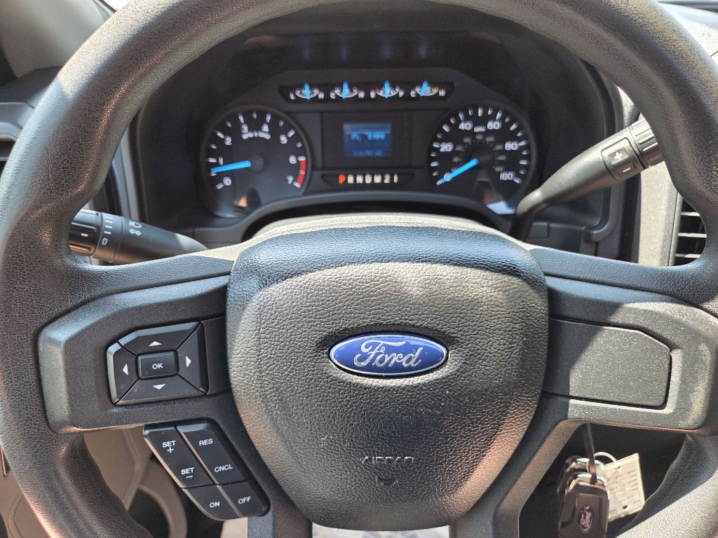2017 Ford F-250 Image 31