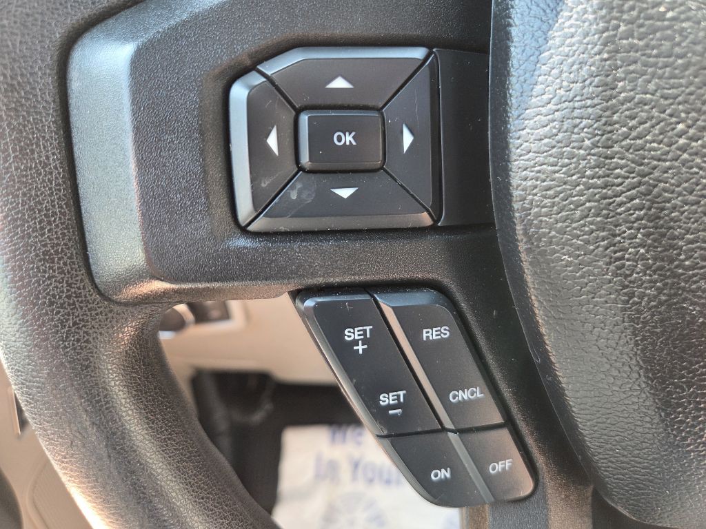 2017 Ford F-250 Image 32