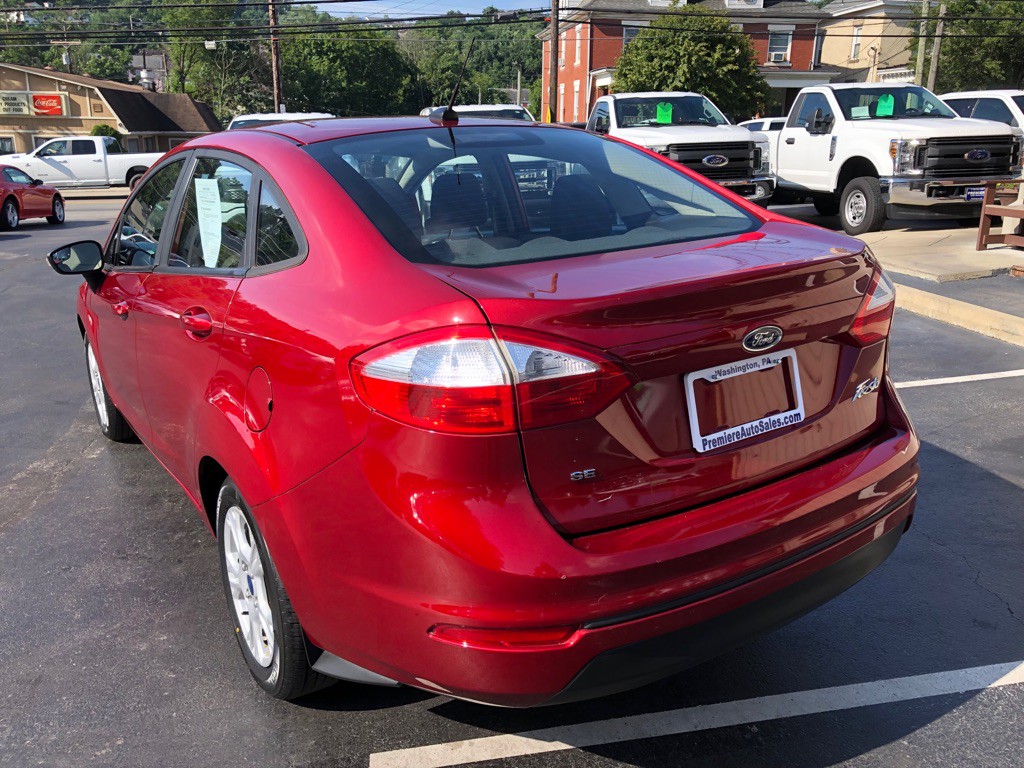 2016 Ford Fiesta Image 3