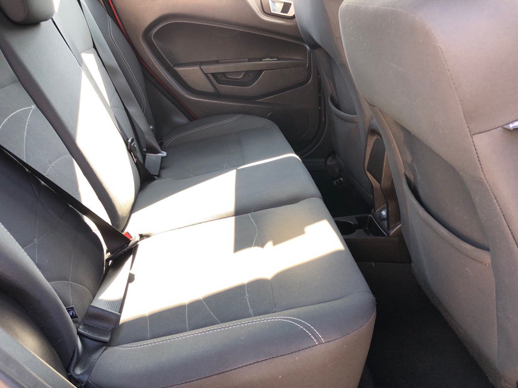 2016 Ford Fiesta Image 21