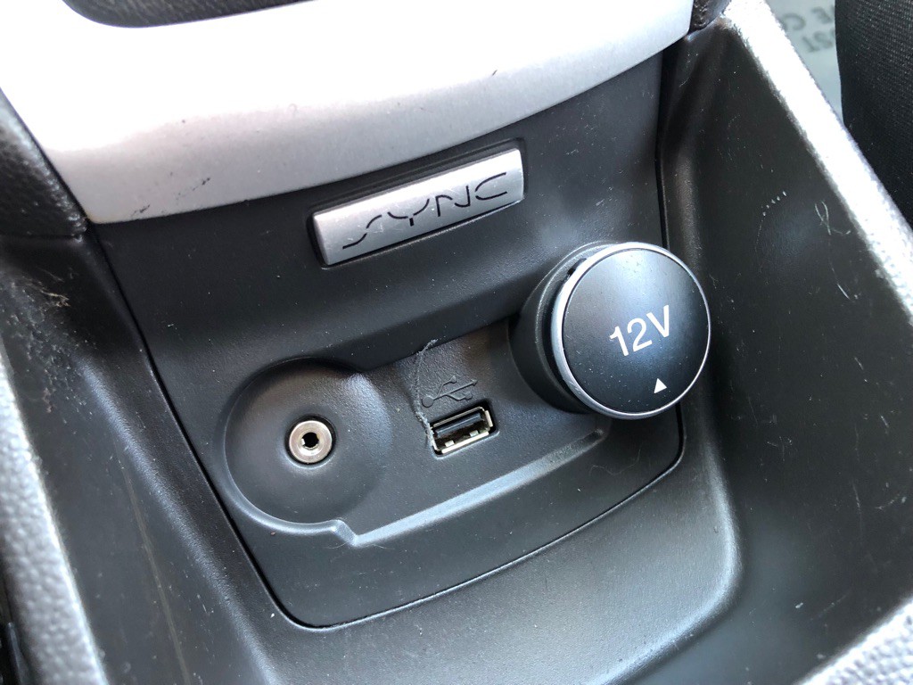 2016 Ford Fiesta Image 27