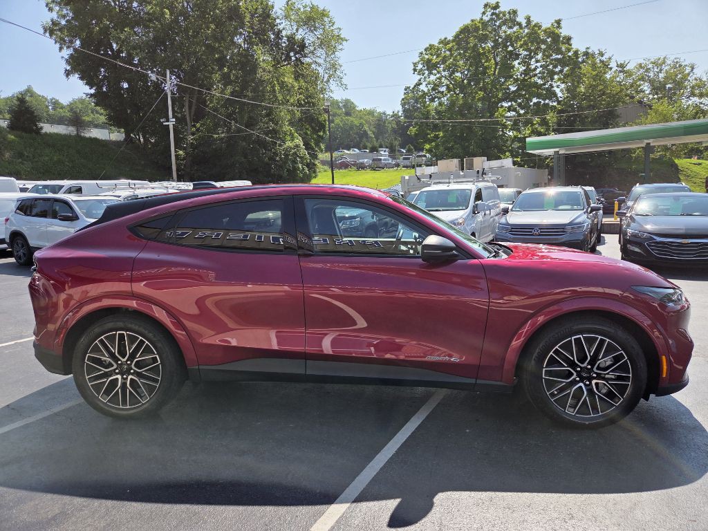 2025 Ford Mustang Image 6