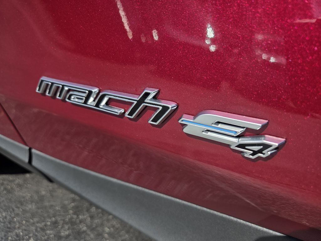 2025 Ford Mustang Image 15