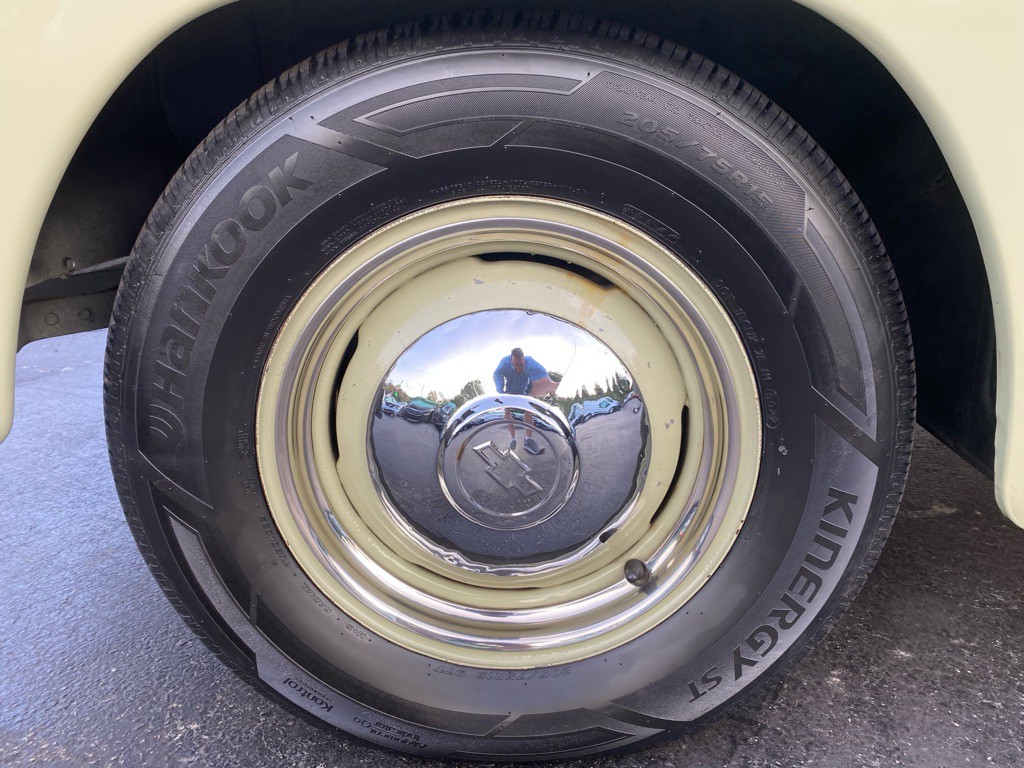 1949 Chevrolet Coupe Image 9