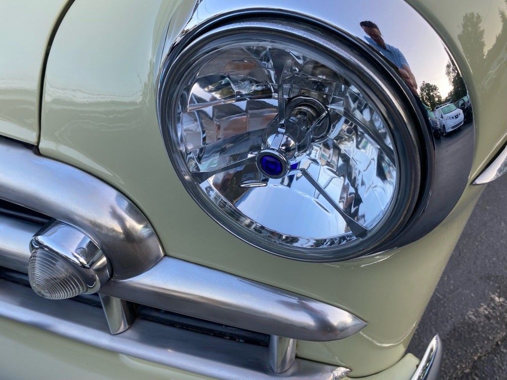 1949 Chevrolet Coupe Image 23