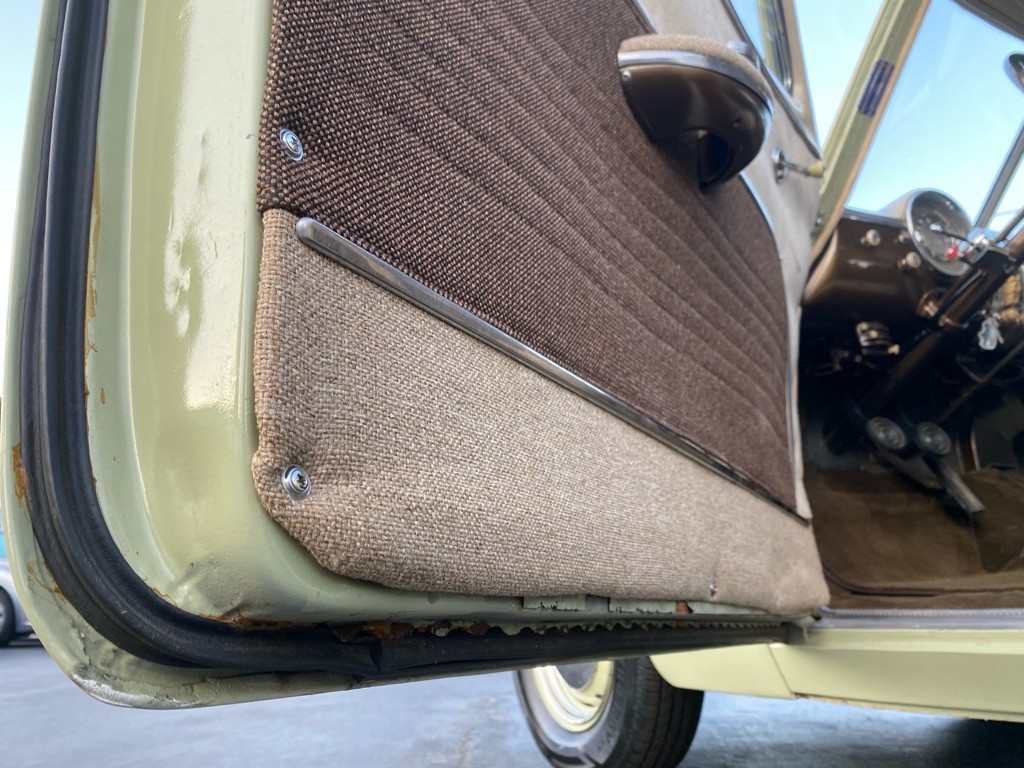 1949 Chevrolet Coupe Image 28