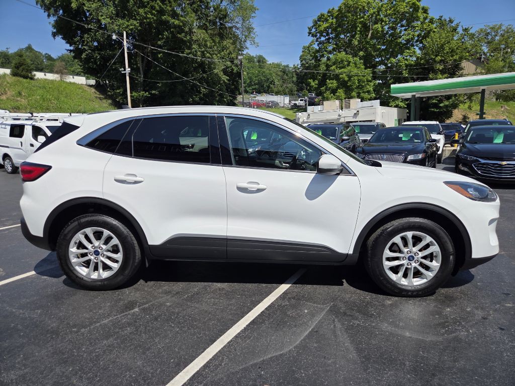 2021 Ford Escape Image 6