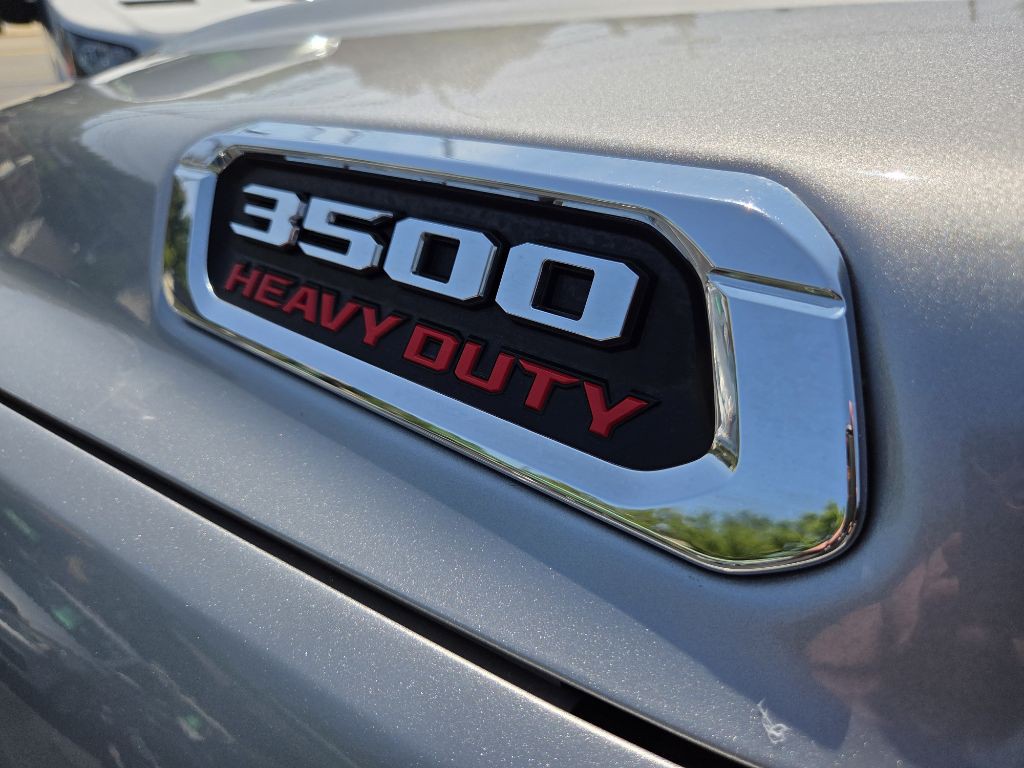 2019 RAM 3500 Image 19